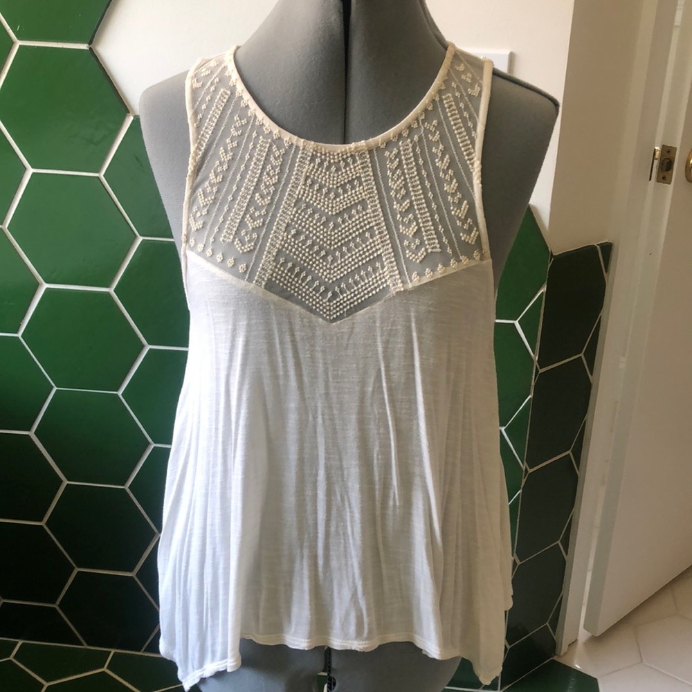 AE flowy tank